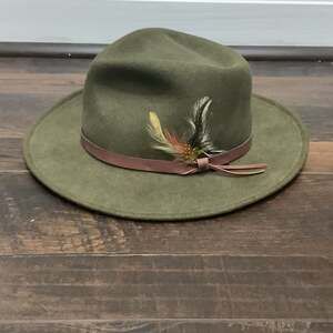 Dorfman Pacific Made In USA 100% Wool Felt Olive Green Medium Felt Fedora Hat